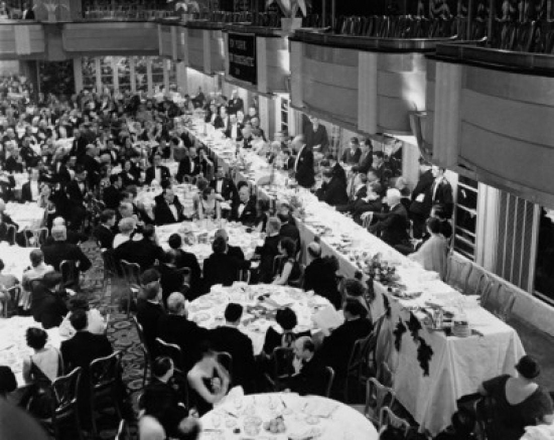 Posterazzi High angle view of a group of people dining in a banquet hall Canvas Art -  (24 x 36)