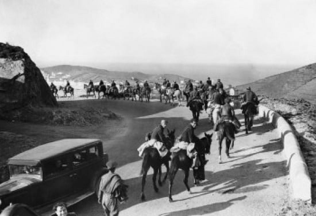 Posterazzi High angle view of a group of people horseback riding during a war Spanish Civil War Canvas Art - (24 x 36)