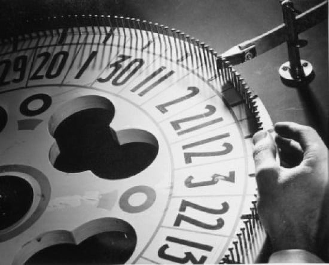 Posterazzi High angle view of a roulette wheel Canvas Art -  (24 x 36)