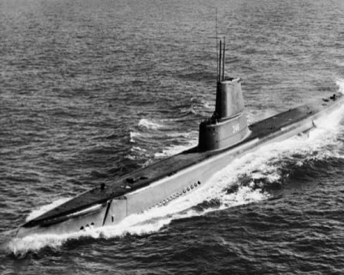 Posterazzi High angle view of a submarine in the sea USS Corporal Canvas Art -  (24 x 36)