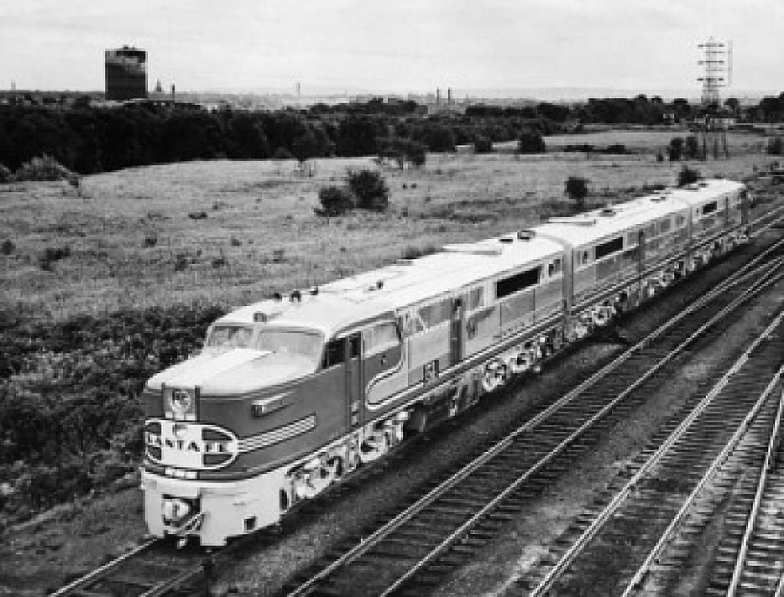 Posterazzi High angle view of a train on a railroad track Canvas Art - (24 x 36)