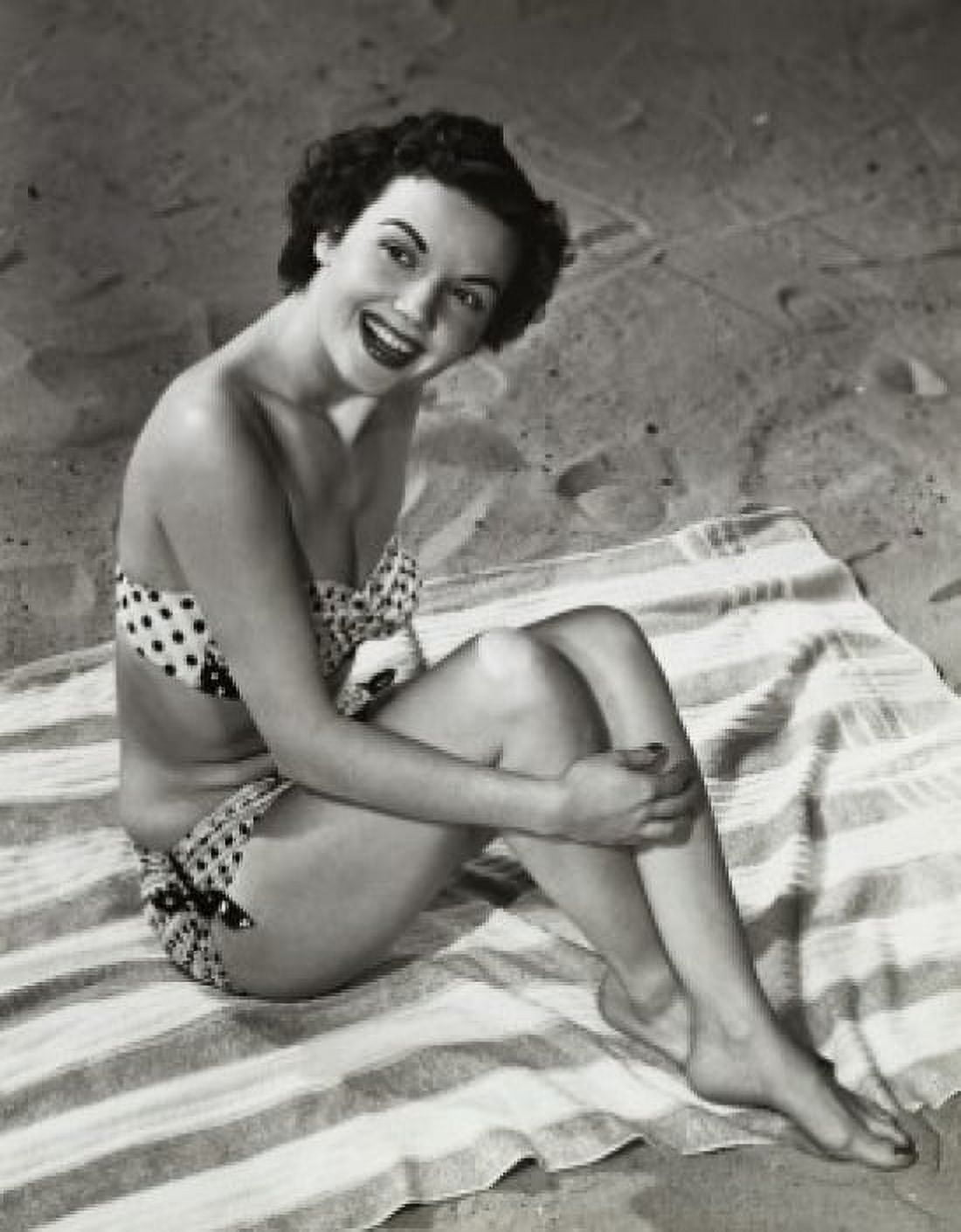 Posterazzi High angle view of a young woman smiling Canvas Art - (24 x 36)