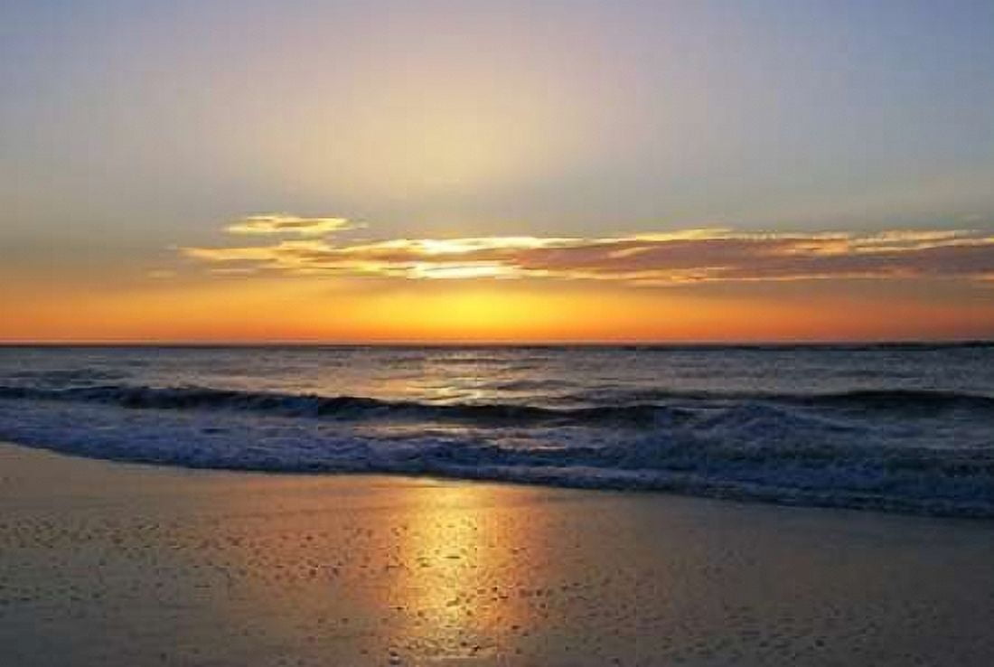 Posterazzi Horizont and Licht II Canvas Art - Gerhard Rossmeissl (24 x 36)