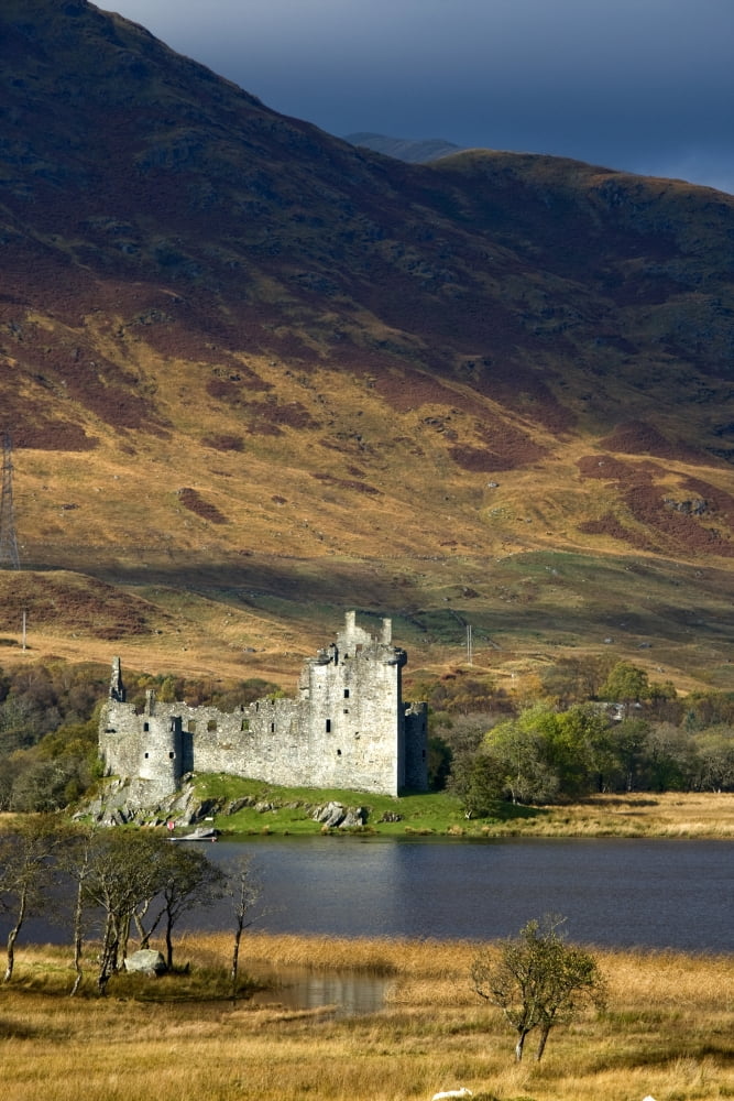 Posterazzi Kilchurn Castle Scotland Canvas Art - John Short Design Pics (22 x 34)