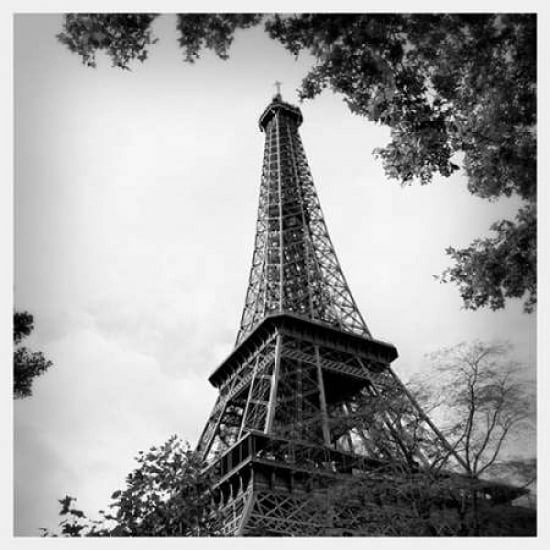 Posterazzi Last Day in Paris Canvas Art - Emily Navas (24 x 24)