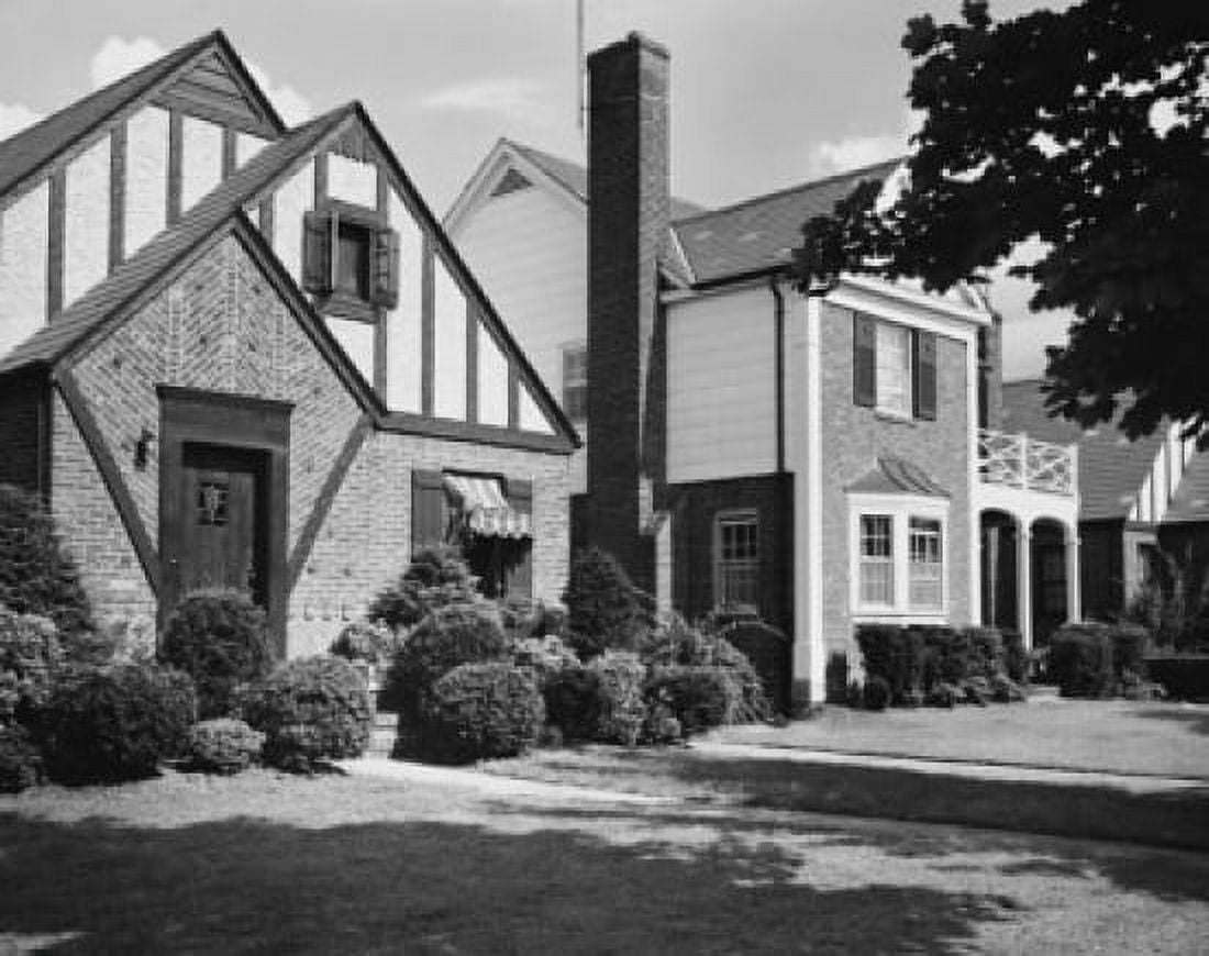 Posterazzi Lawn in front of houses Flushing Queens New York USA Canvas Art -  (24 x 36)