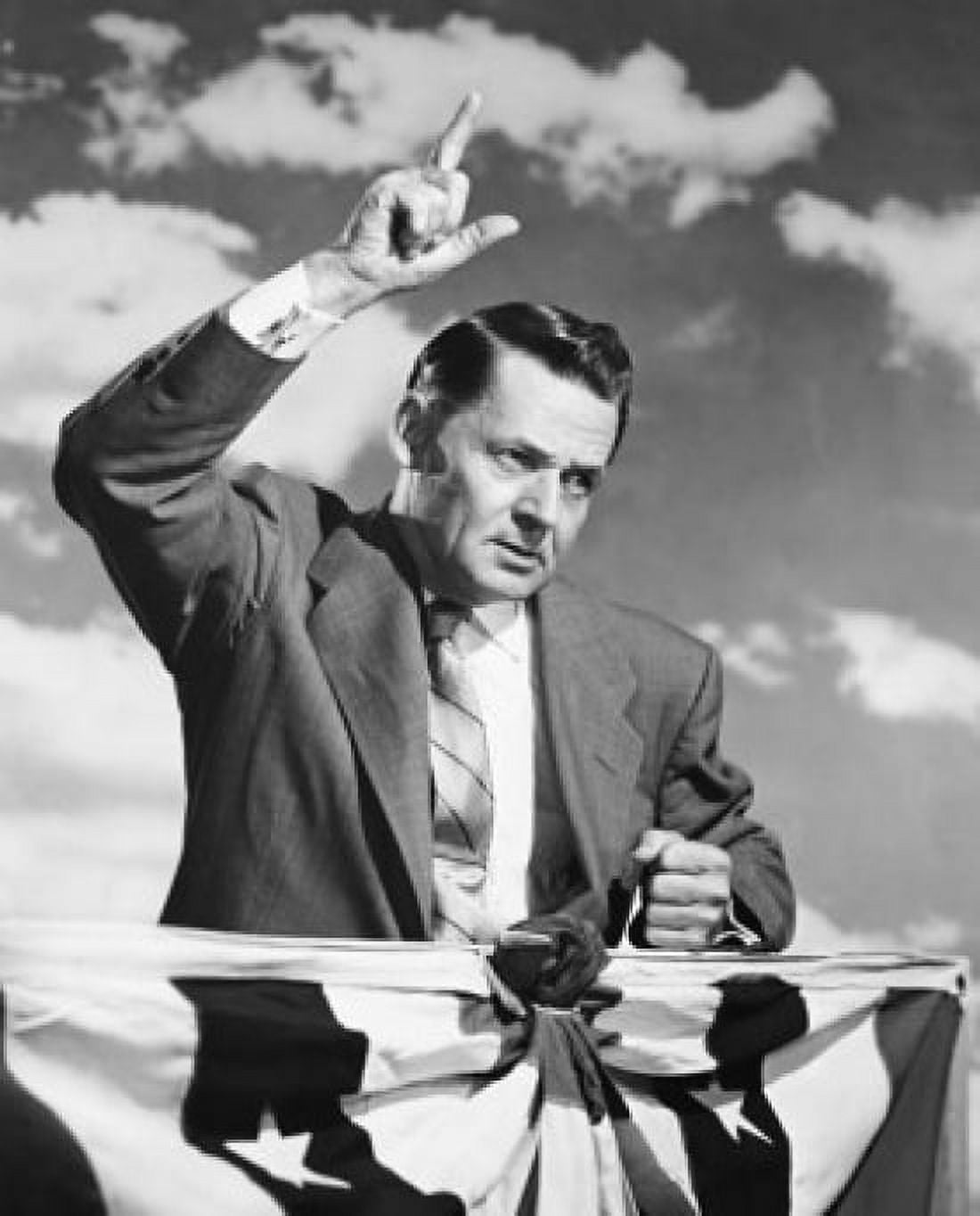 Posterazzi Low angle view of a politician pointing upward Canvas Art -  (24 x 36)