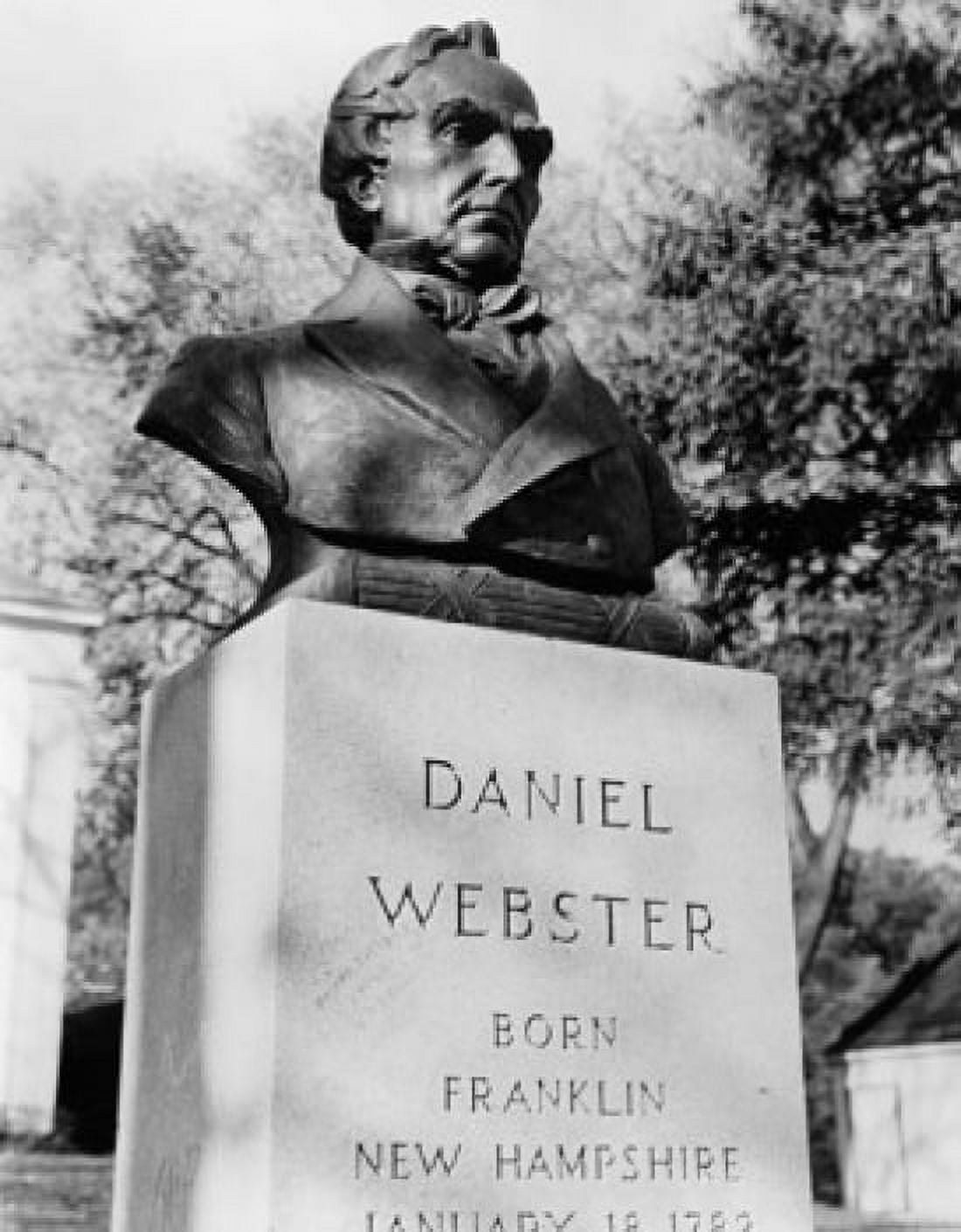 Posterazzi Low angle view of a statue of Daniel Webster Franklin New Hampshire USA Canvas Art -  (24 x 36)