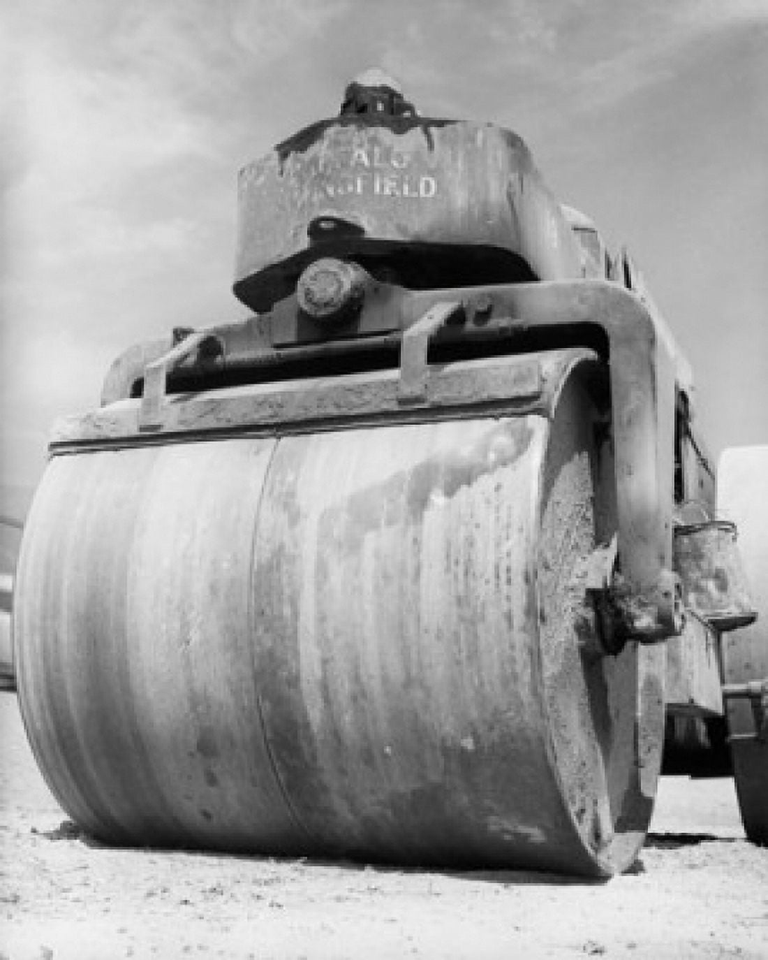Posterazzi Low angle view of a steamroller on the road Canvas Art -  (24 x 36)