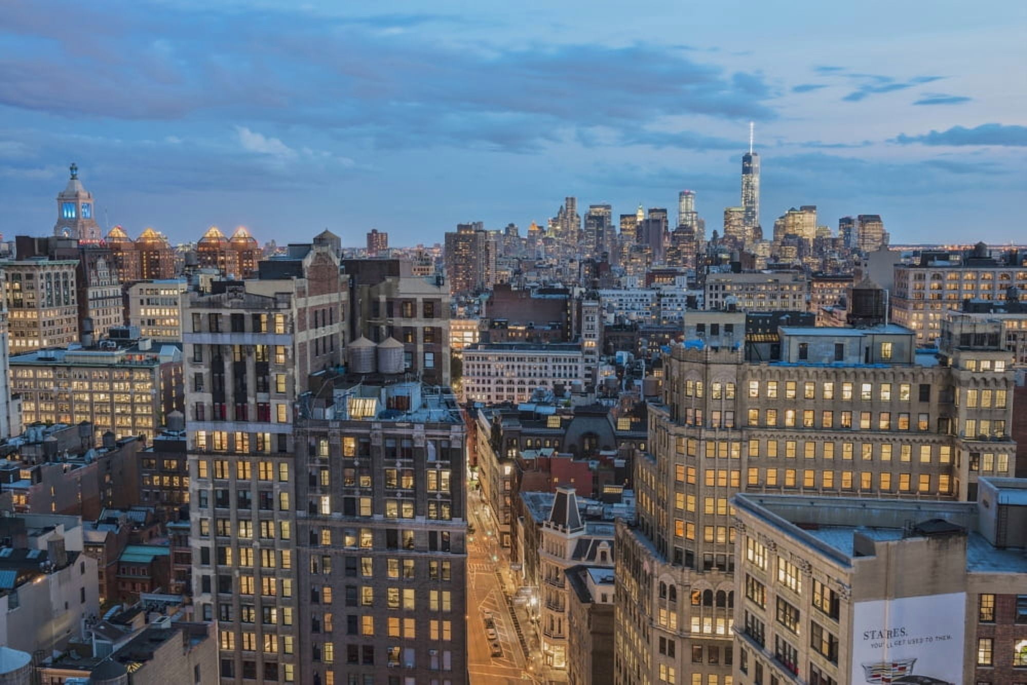 Posterazzi Lower Manhattan at twilight New York City New York United States of America Canvas Art - F M Kearney Design Pics (36 x 24)