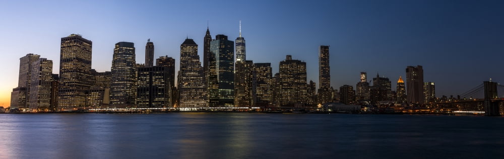 Posterazzi Lower Manhattan skyline at sunset New York City New York United States of America Canvas Art - F M Kearney Design Pics (36 x 12)