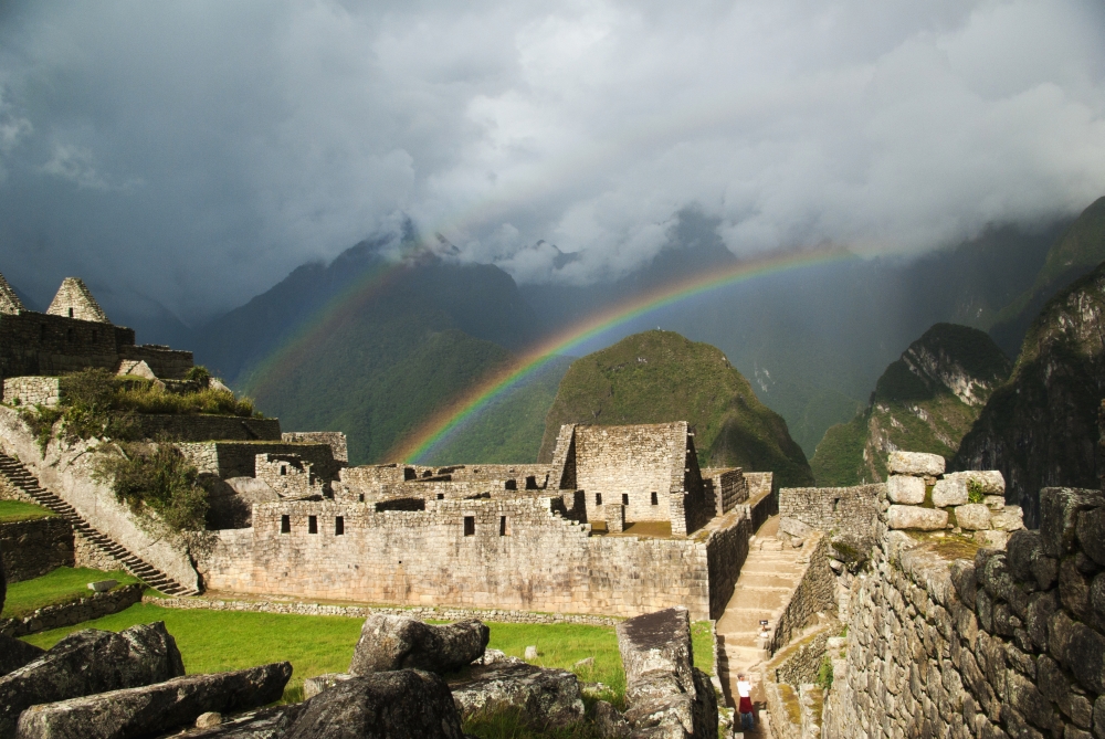 Posterazzi Machu Picchu Peru Canvas Art - Emily Riddell  Design Pics (34 x 22)