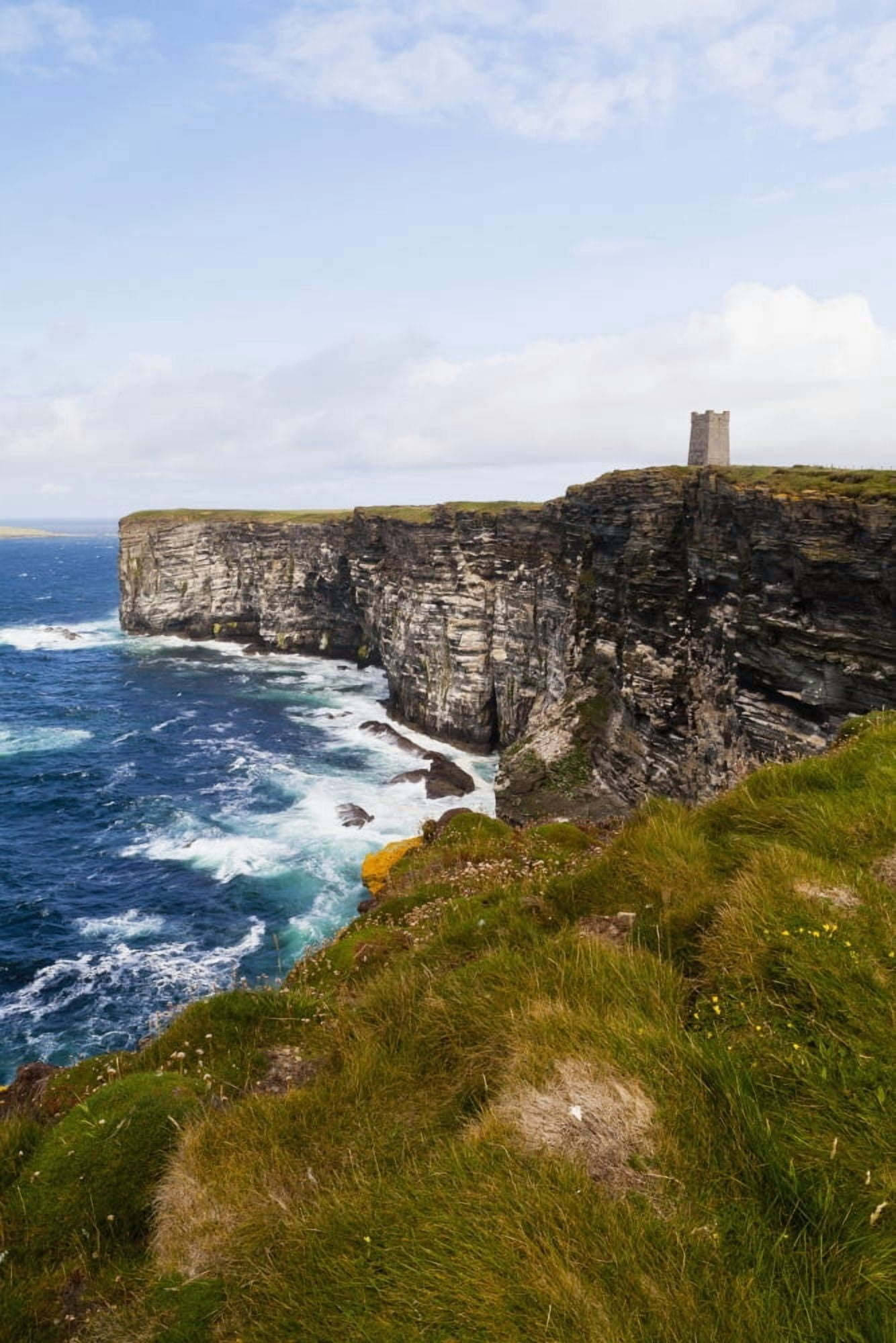 Posterazzi Marwick Head RSPB Nature Reserve Kitcheners Monument Orkney Scotland Canvas Art - Kav Dadfar Design Pics (24 x 38)