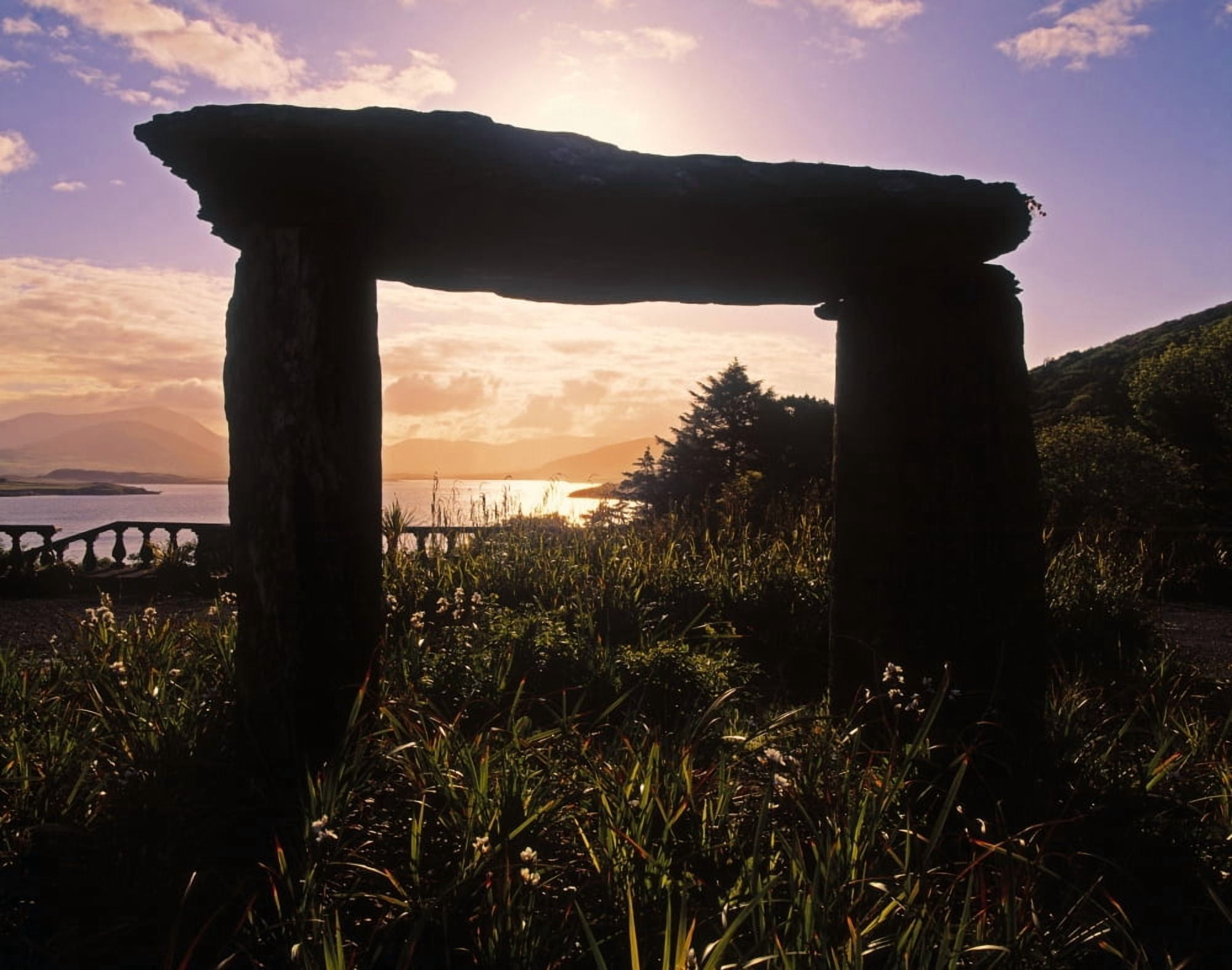 Posterazzi Modern Sculpture Of A Dolmen At Glanleam House In Ireland Canvas Art - The Irish Image Collection Design Pics (32 x 24)