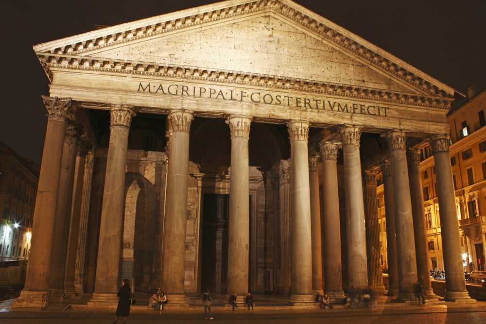 Posterazzi Night Lights Of The Pantheon In Piazza Della Rotunda Rome Lazio Italy Canvas Art - Trish Punch  Design Pics (38 x 24)