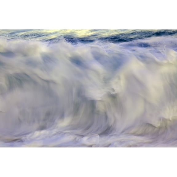Posterazzi DPI12305503 Ocean Wave Blurred by Motion - Hawaii United States of America Poster Print by Vince Cavataio, 19 x 12