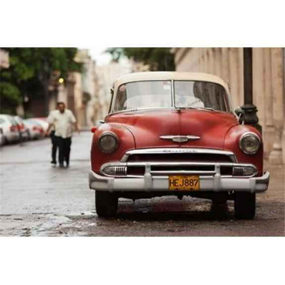 Posterazzi PDDCA11WBI0187 Cuba Havana Havana Vieja 1950S Classic Car Poster Print by Walter Bibikow - 37 x 25 in.