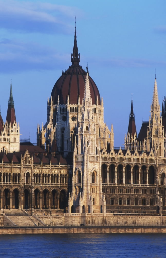 Posterazzi Parliament Buildings On River Danube Canvas Art - Charles Bowman Design Pics (24 x 38)