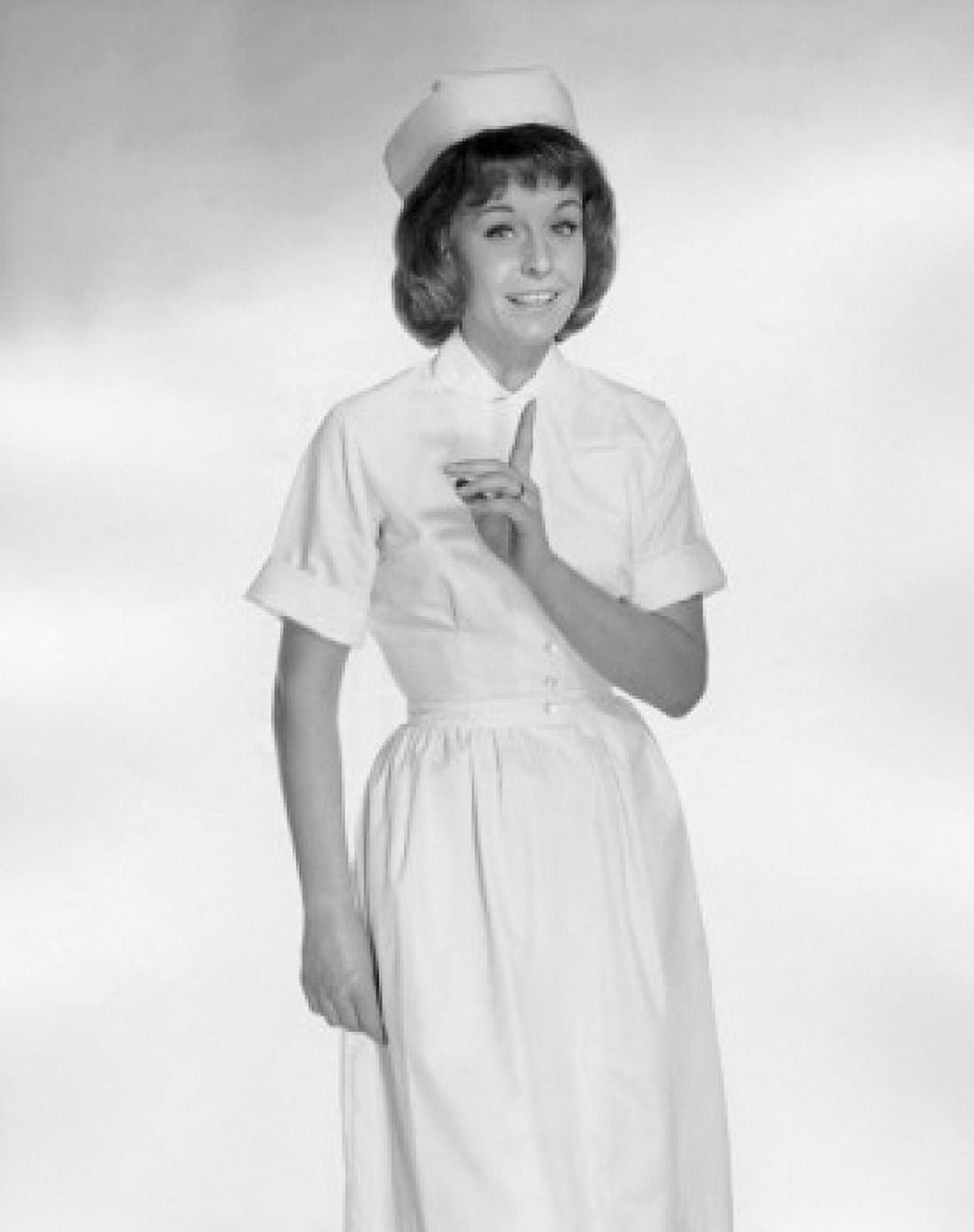 Posterazzi Portrait of a female nurse pointing Canvas Art - (24 x 36)