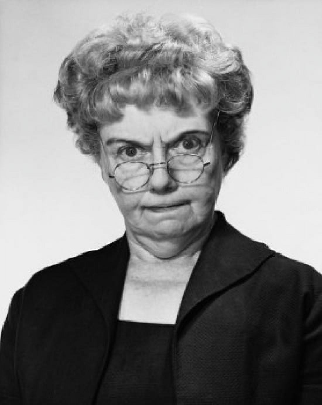 Posterazzi Portrait of a senior woman frowning Canvas Art - (24 x 36)