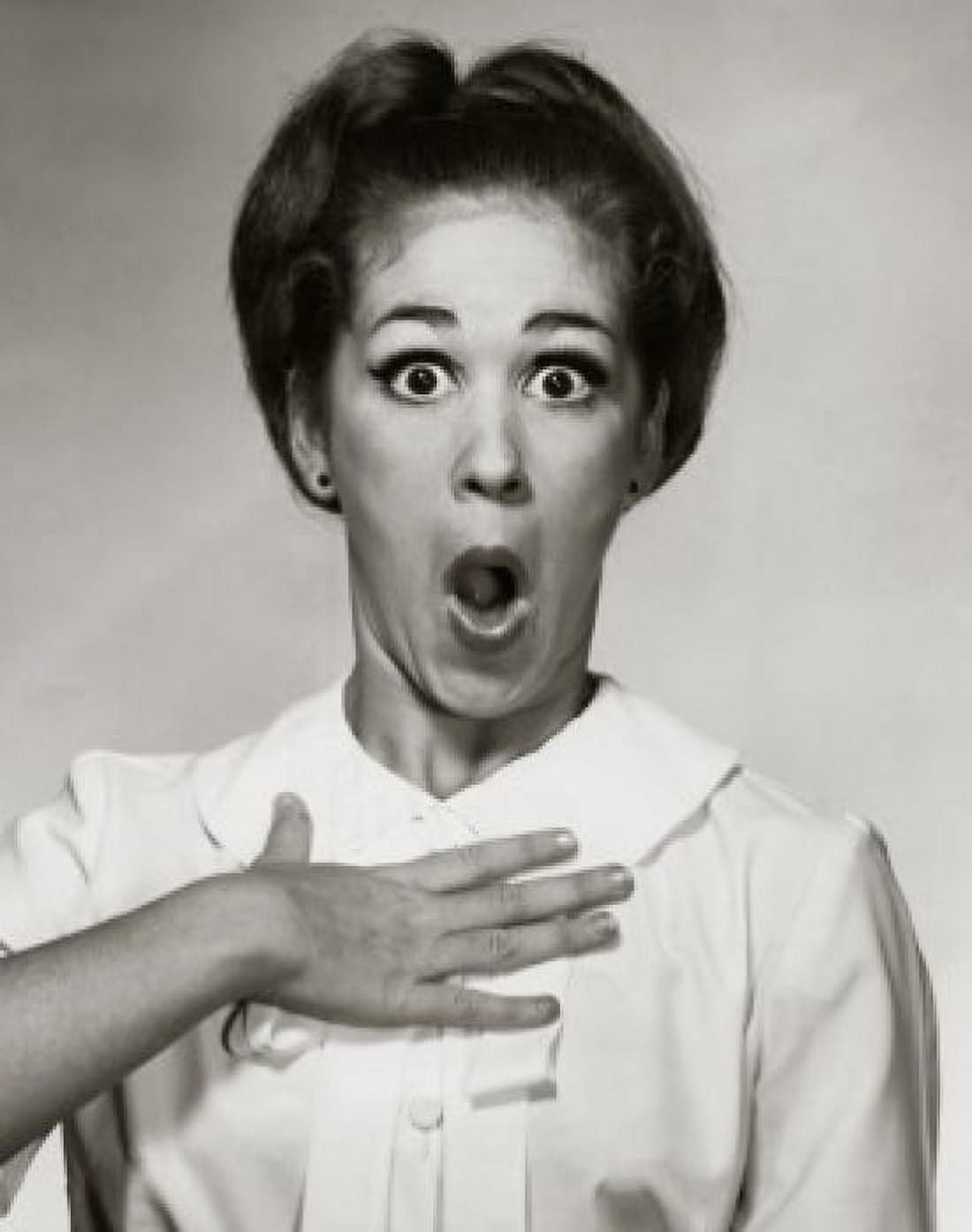 Posterazzi Portrait of a young woman looking shocked Canvas Art -  (24 x 36)
