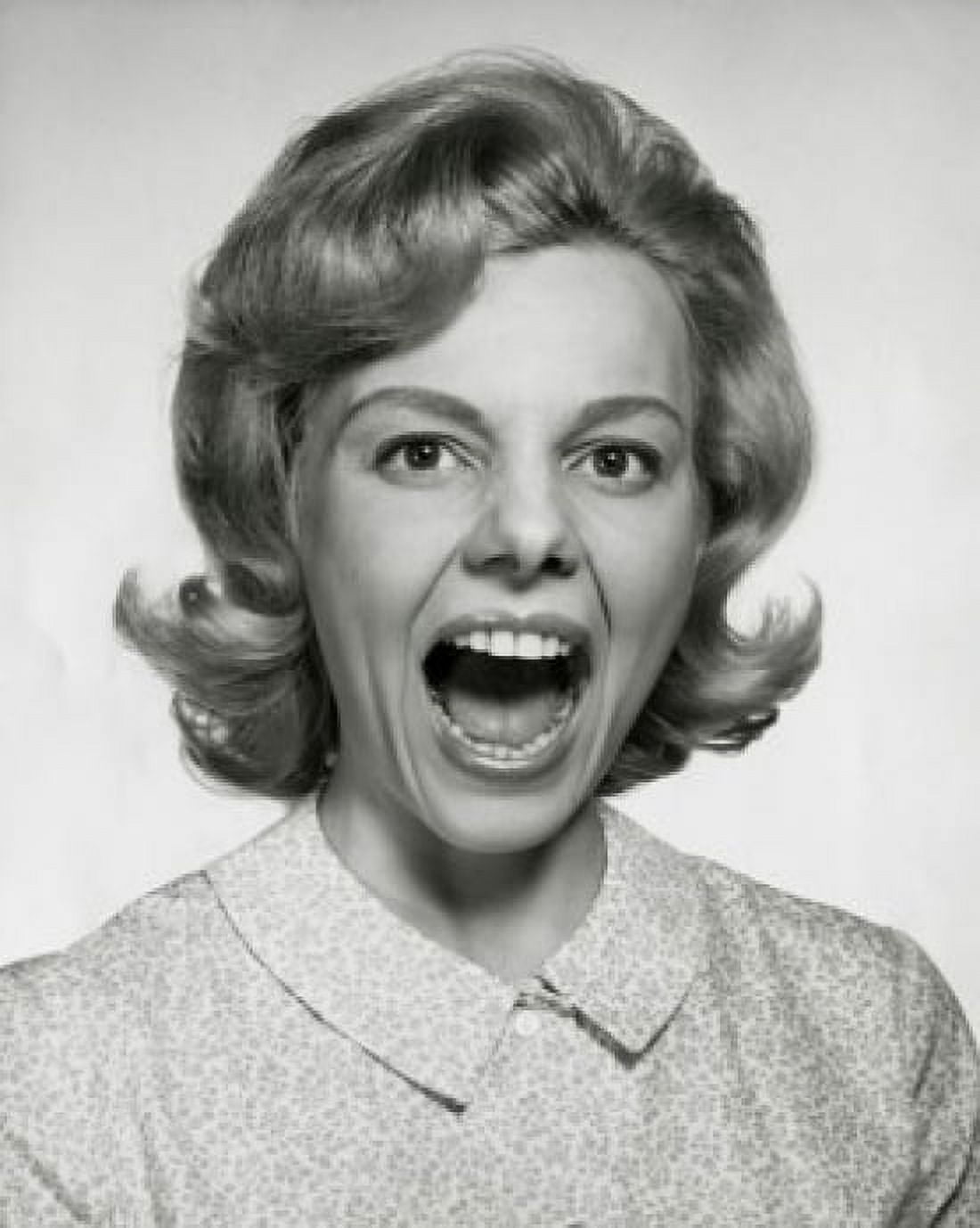 Posterazzi Portrait of a young woman shouting Canvas Art - (24 x 36)