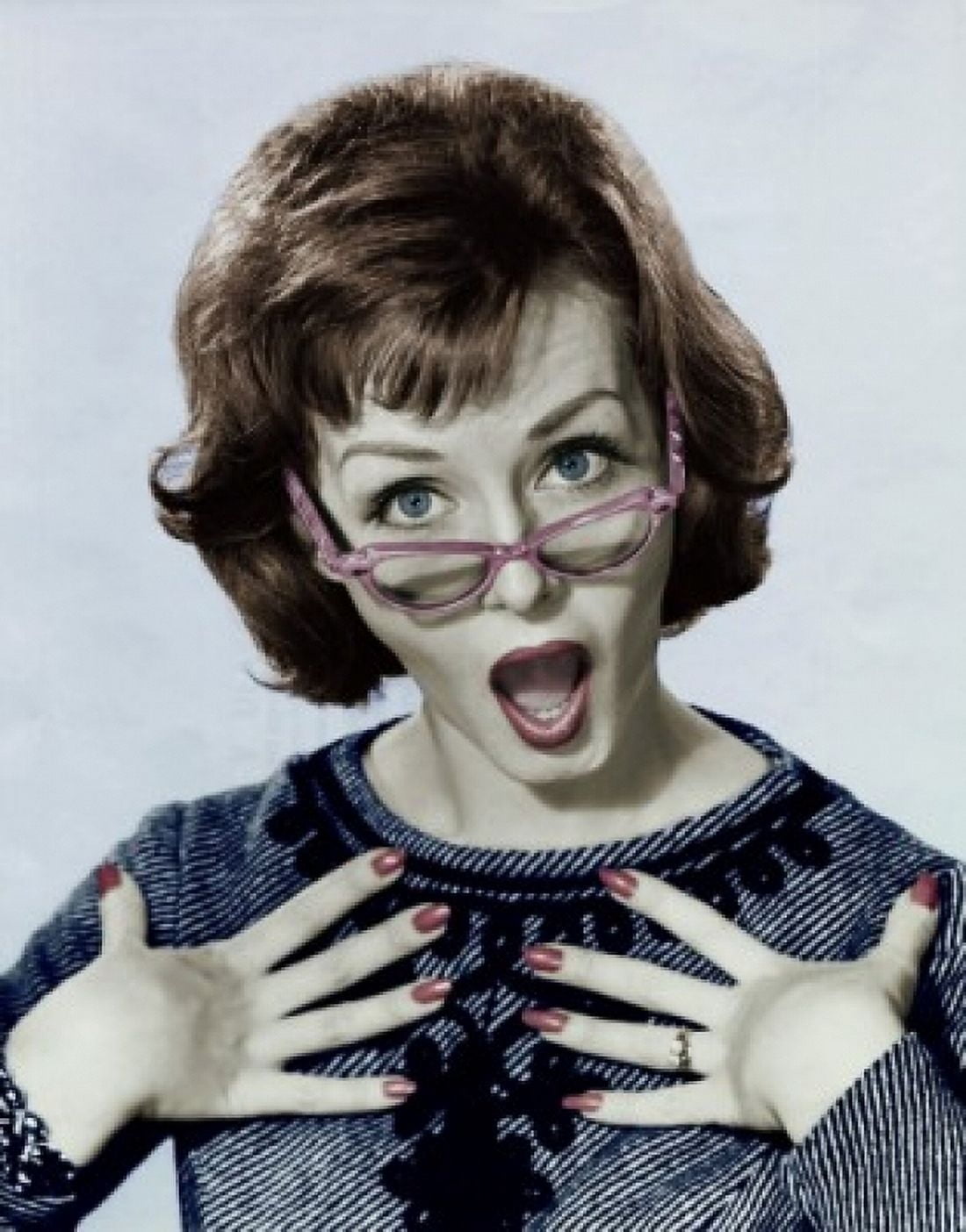 Posterazzi Portrait of mid adult woman looking surprised Canvas Art - (24 x 36)