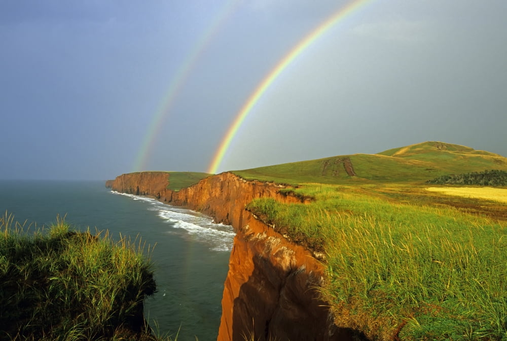 Posterazzi Rainbow Cap Herrise Magdalen Islands Quebec Canvas Art - John Sylvester Design Pics (34 x 22)