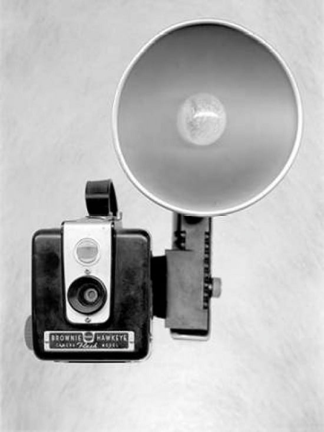 Posterazzi Retro Point and Shoot - 18 Canvas Art - Alan Blaustein (18 x 24)