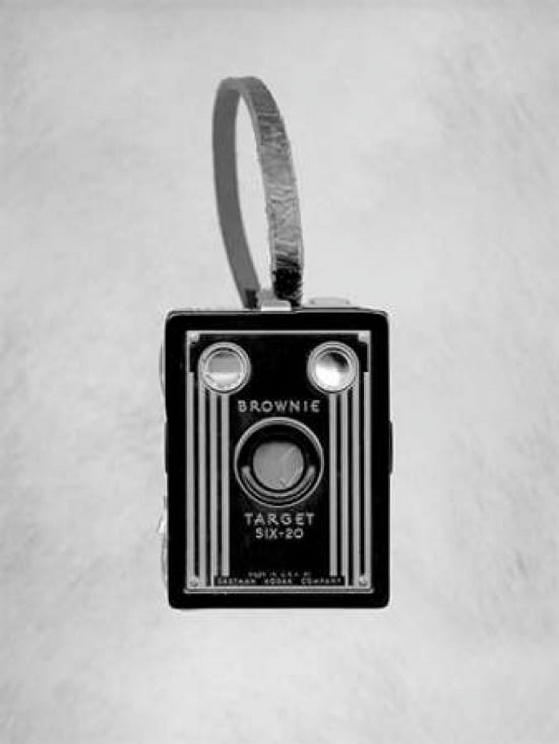 Posterazzi Retro Point and Shoot - 19 Canvas Art - Alan Blaustein (18 x 24)