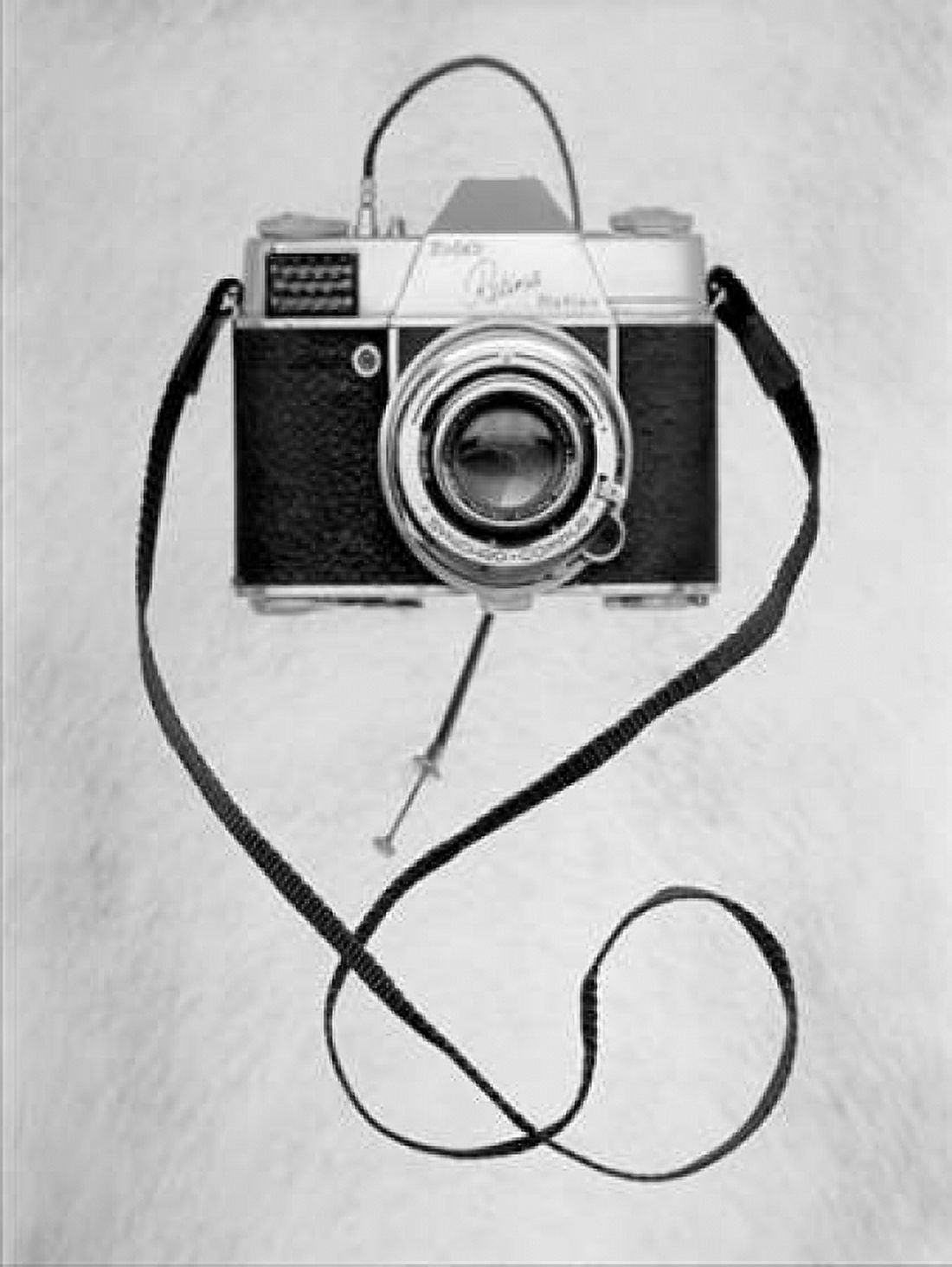 Posterazzi Retro Point and Shoot - 28 Canvas Art - Alan Blaustein (18 x 24)