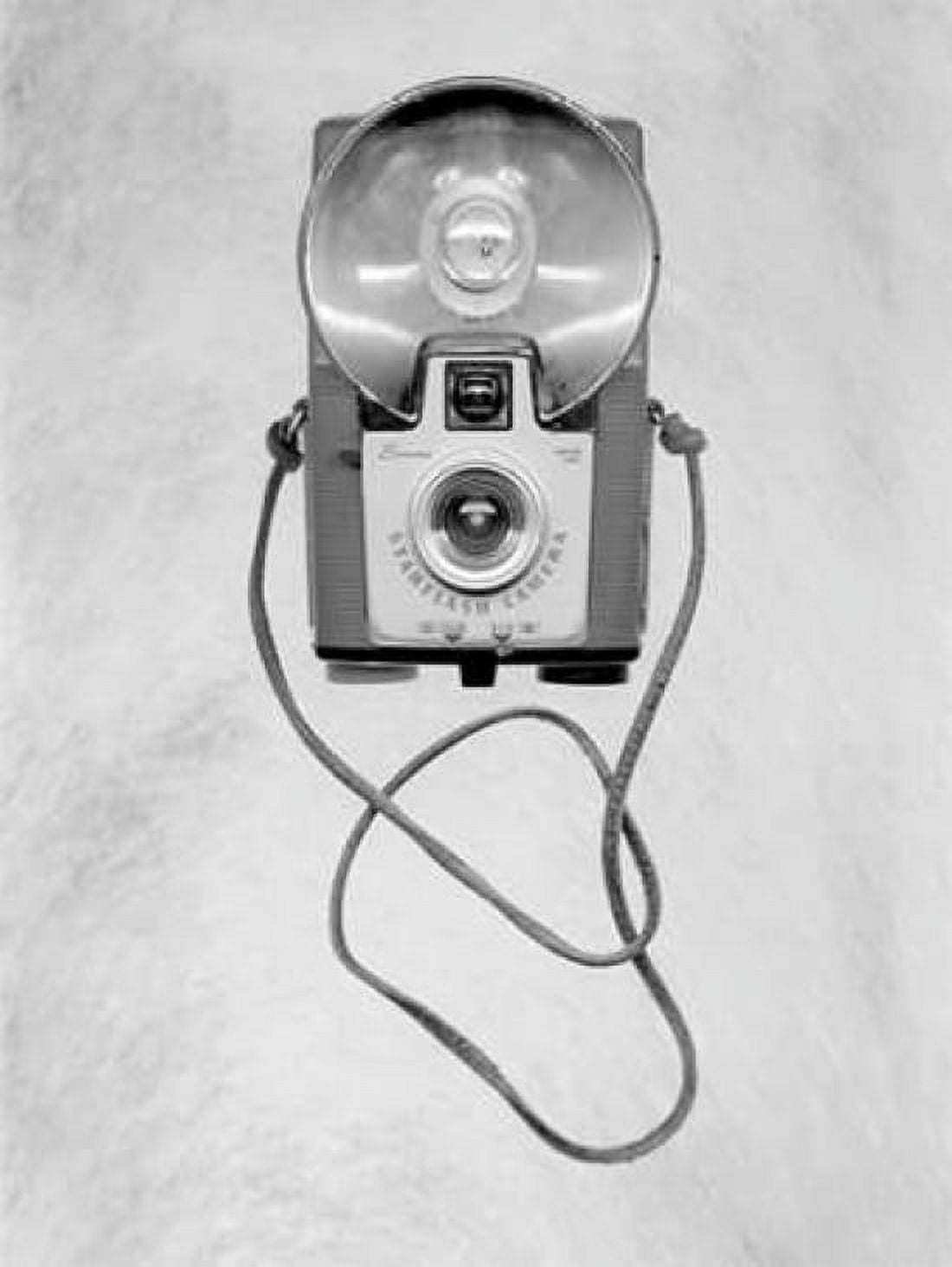 Posterazzi Retro Point and Shoot - 30 Canvas Art - Alan Blaustein (18 x 24)