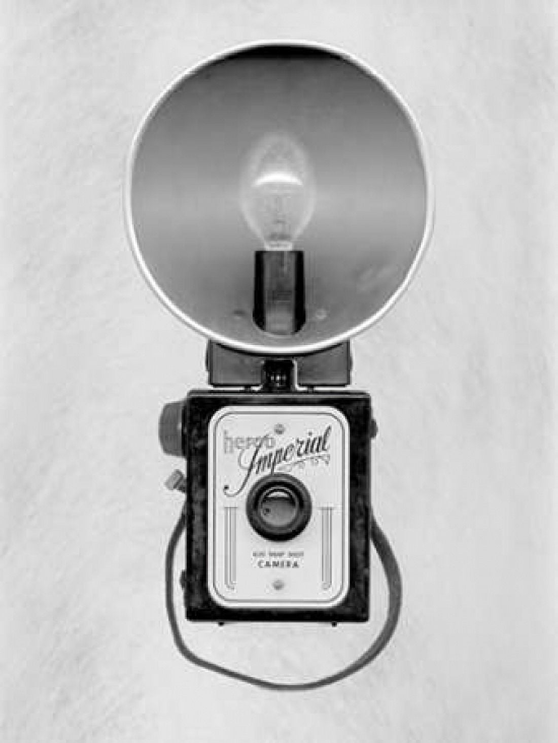 Posterazzi Retro Point and Shoot - 32 Canvas Art - Alan Blaustein (18 x 24)