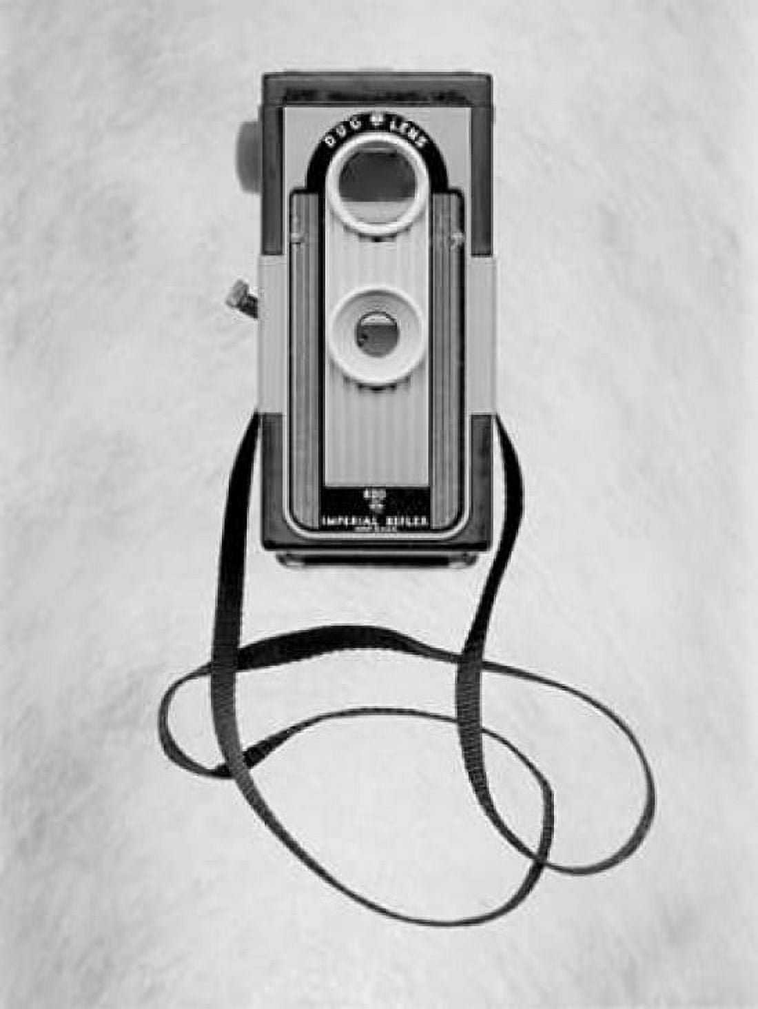 Posterazzi Retro Point and Shoot - 33 Canvas Art - Alan Blaustein (18 x 24)