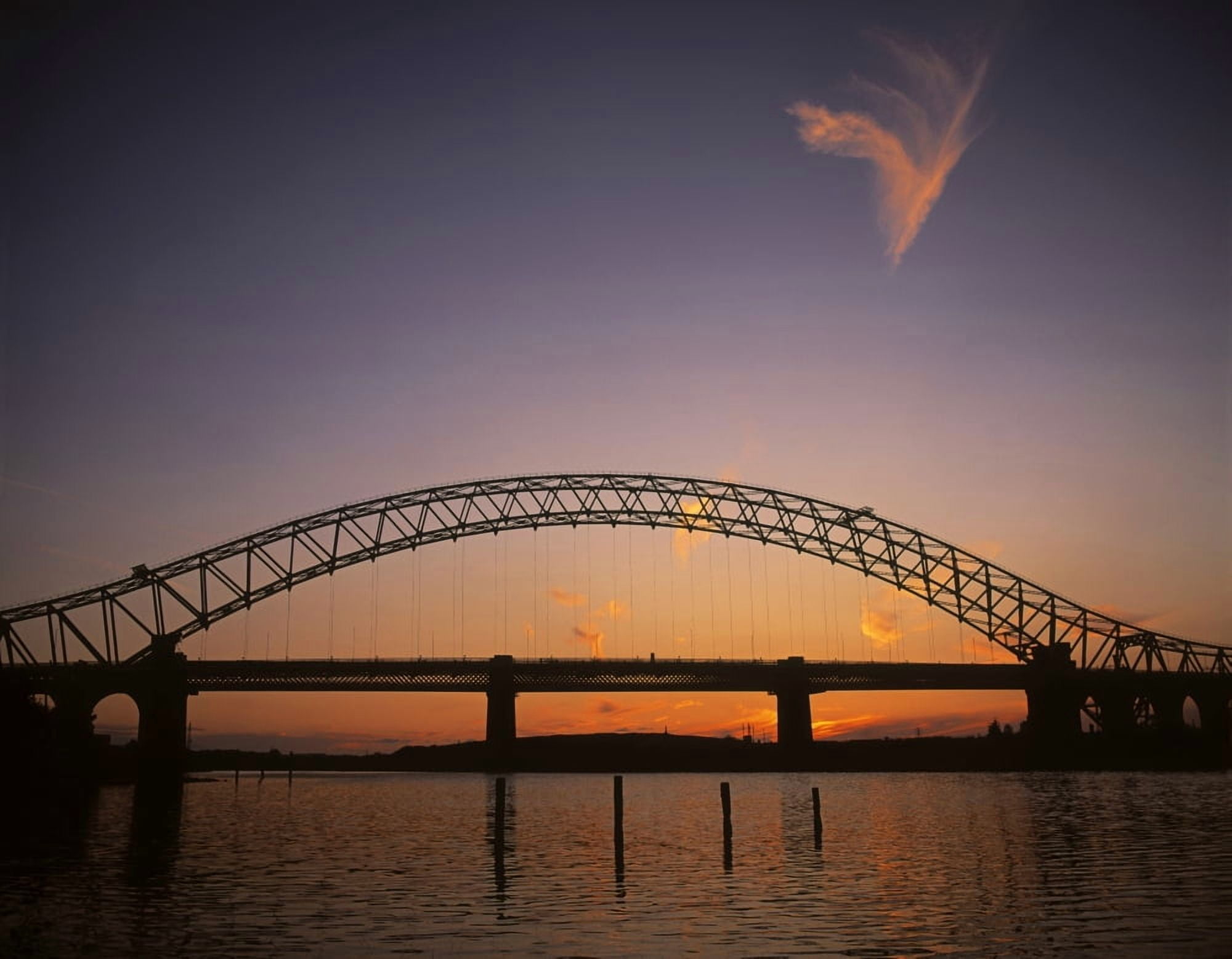 Posterazzi Runcorn Suspension Bridge Cheshire England Canvas Art - The Irish Image Collection Design Pics (32 x 24)