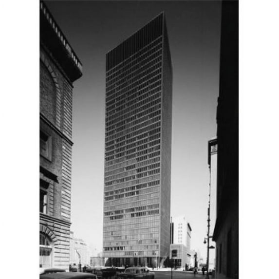 Posterazzi SAL255422049 USA Ny Manhattan Seagram Building Poster Print - 18 x 24 in.