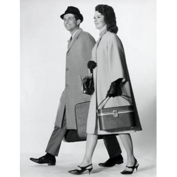 Posterazzi SAL25544353 Side Profile of a Mid Adult Couple Walking with Luggage Poster Print - 18 x 24 in.