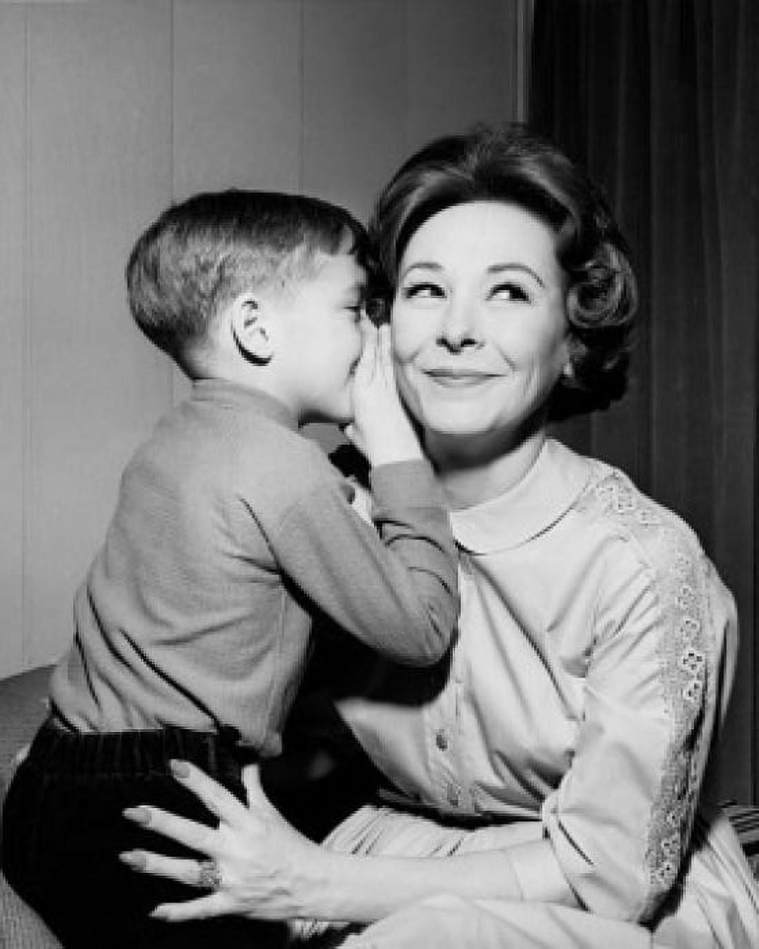 Posterazzi Side profile of a son whispering into his mothers ear Canvas Art -  (24 x 36)