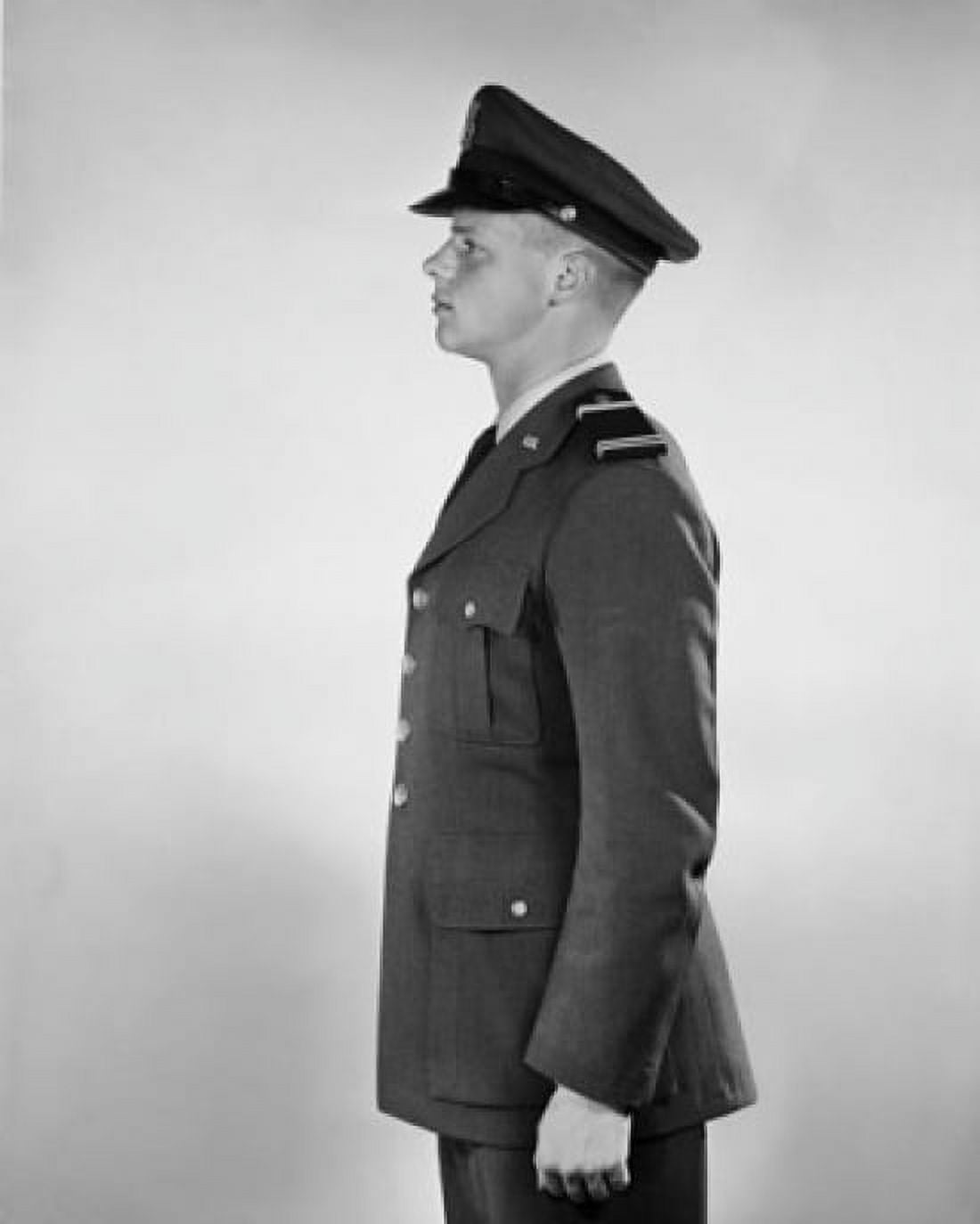 Posterazzi Side profile of an army soldier Canvas Art - (24 x 36)