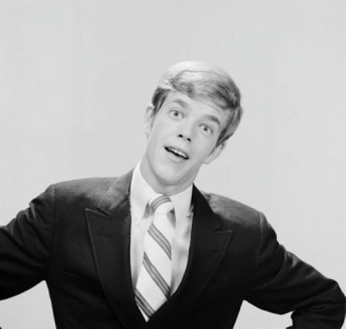 Posterazzi Studio portrait of surprised young man Canvas Art -  (24 x 36)