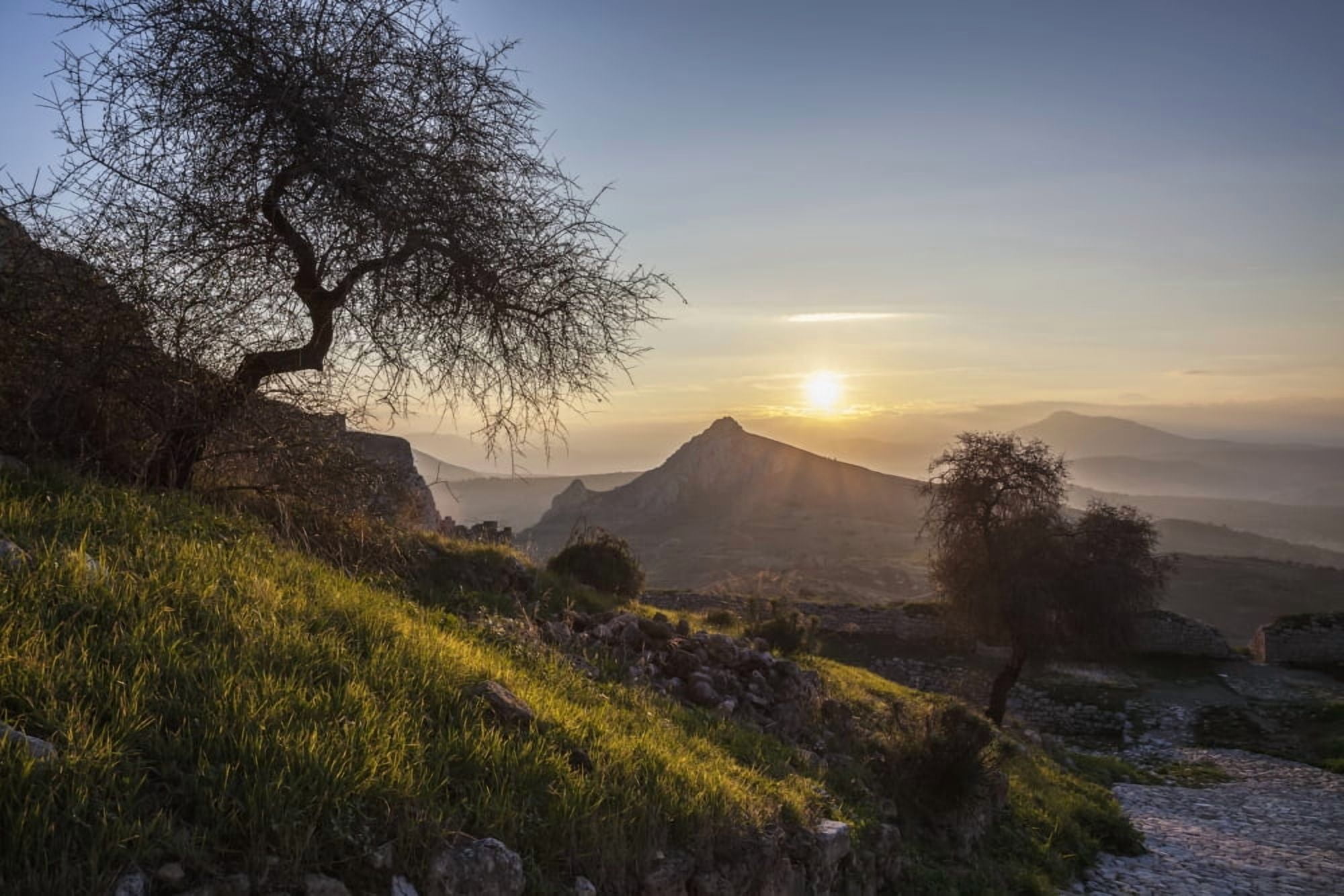 Posterazzi Sun setting over the peaks of mountains Corinth Greece Canvas Art - Reynold Mainse Design Pics (38 x 24)