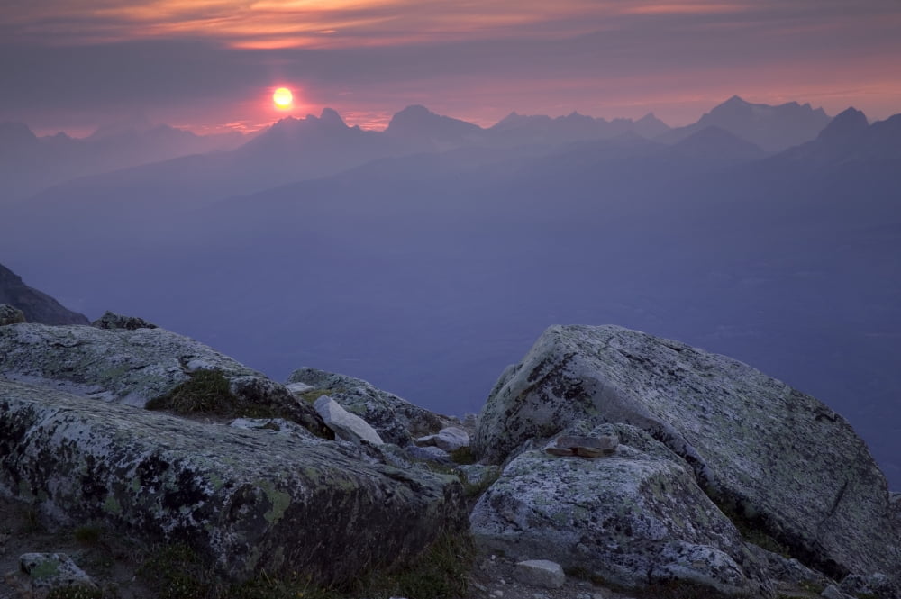 Posterazzi Sunset From Whistler Mountain Jasper National Park Alberta Canada Canvas Art - Darwin Wiggett Design Pics (34 x 22)