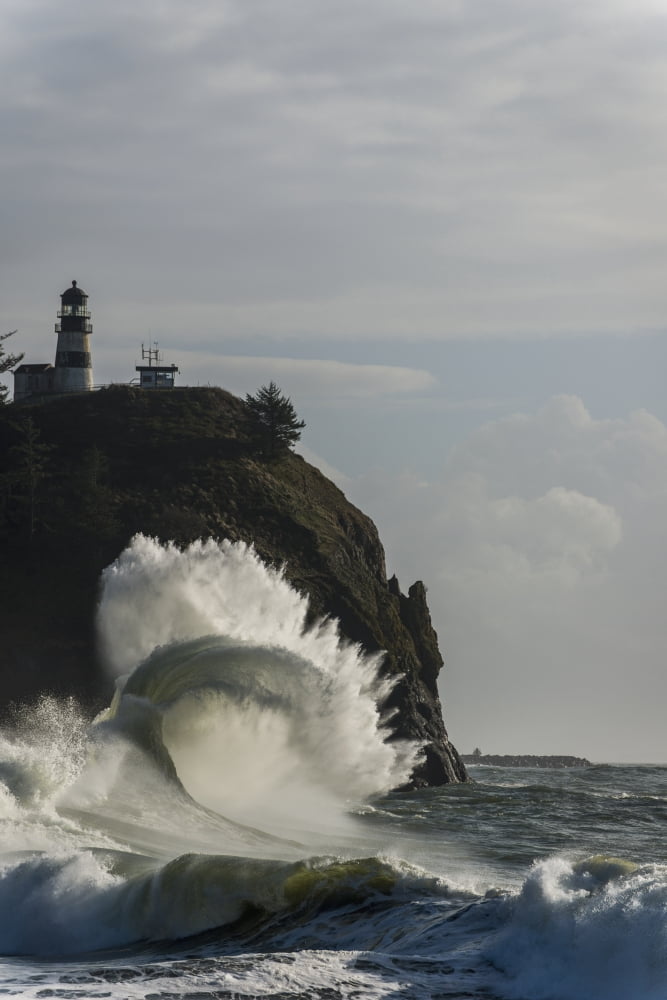 Posterazzi Surf breaks at Cape Disappointment Lighthouse Ilwaco Washington United States of America Canvas Art - Robert L Potts Design Pics (24 x 38)