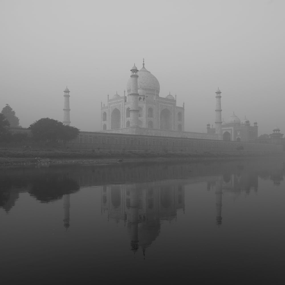 Posterazzi Taj Mahal Agra Uttar Pradesh India Canvas Art - Keith Levit Design Pics (24 x 24)