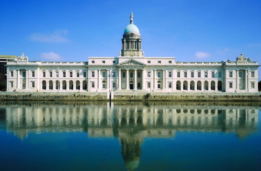 Posterazzi The Custom House River Liffey Dublin Ireland Canvas Art - The Irish Image Collection Design Pics (36 x 24)