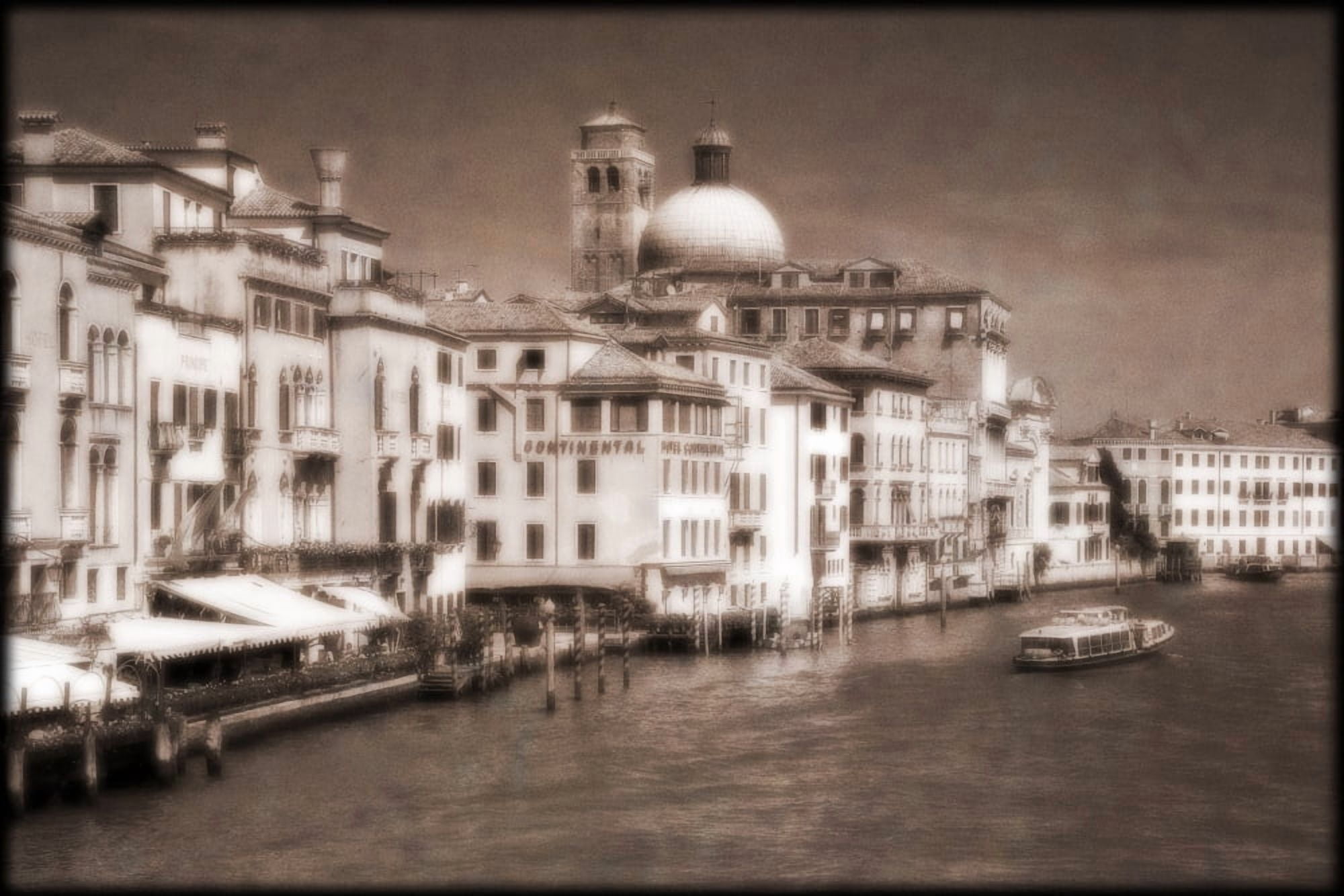 Posterazzi The Grand Canal From Ponte Degli Scalzi Italy Canvas Art - Chris Upton Design Pics (34 x 22)