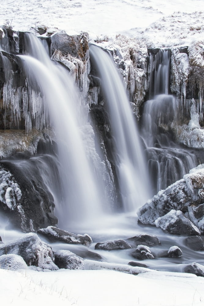 Posterazzi The lower portion of the waterfall Guggafoss in Southern Iceland Iceland Canvas Art - Robert Postma Design Pics (24 x 38)