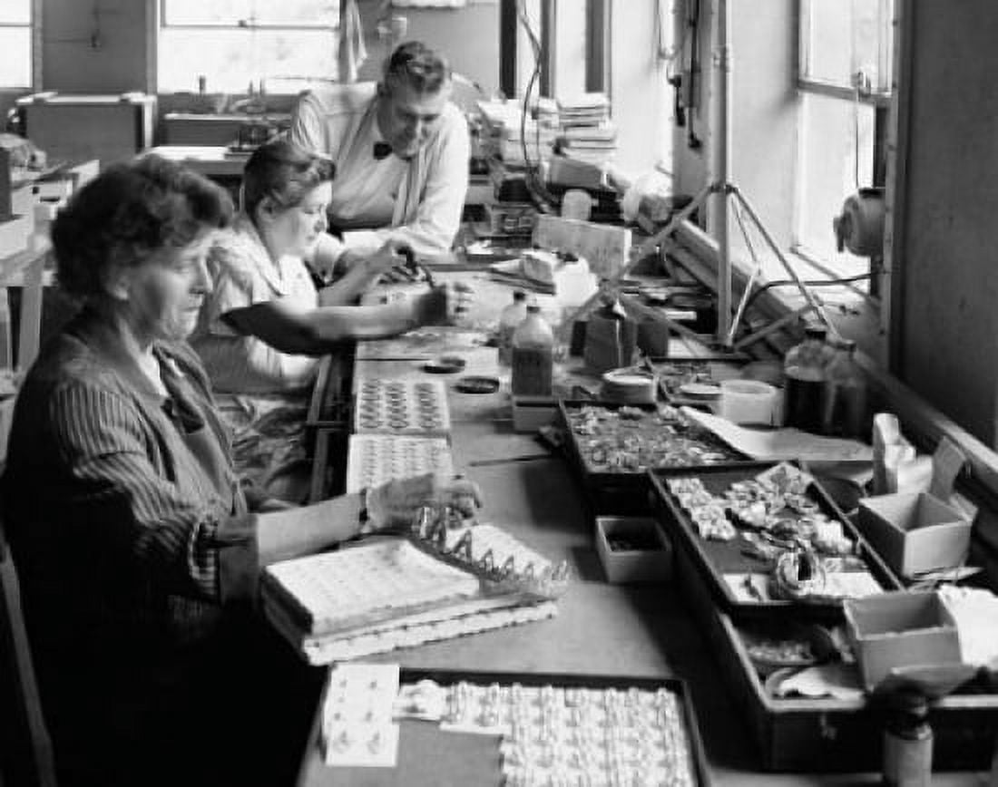 Posterazzi Three workers in a factory Canvas Art -  (24 x 36)
