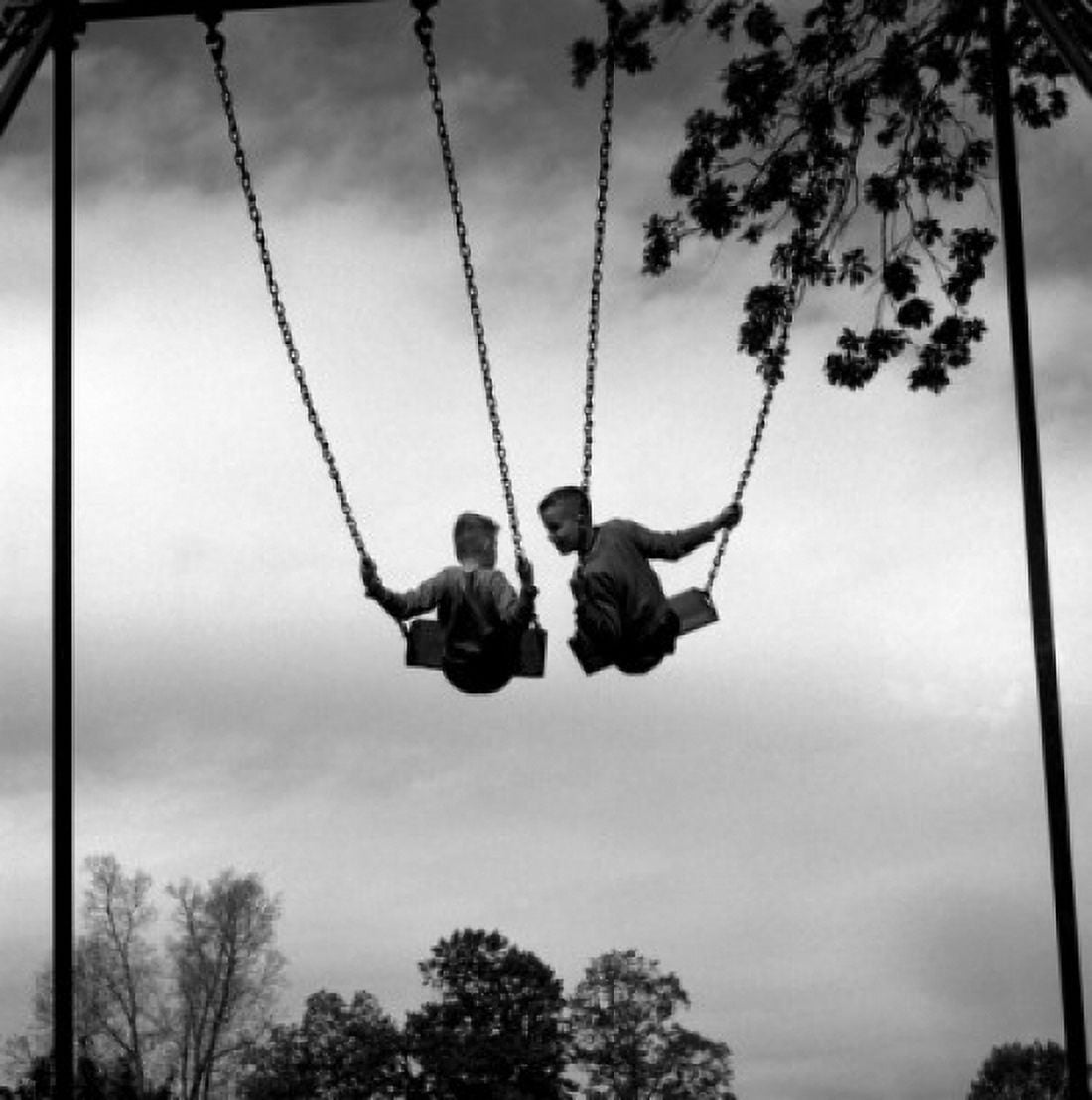 Posterazzi Two boys on chain swing Canvas Art -  (24 x 36)