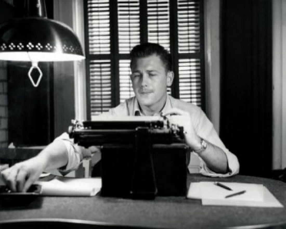 Posterazzi Writer at work Canvas Art - (24 x 36)